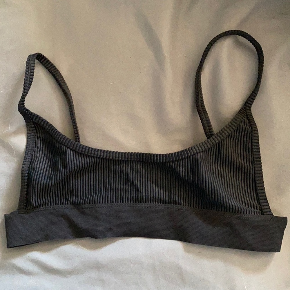 Frankies bikini top